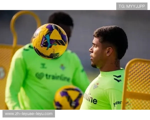 西甲联赛12轮巴萨VS皇家贝蒂斯精彩赛事回顾